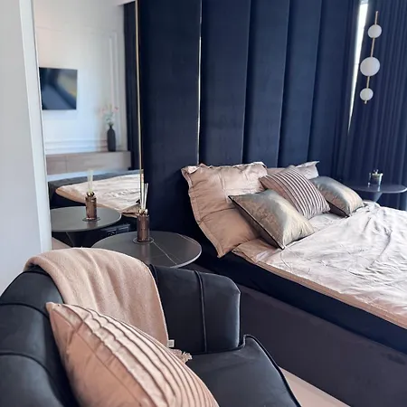 Apartmán Skyline Global , 21th Floor, Free Garage, Self Check-in *