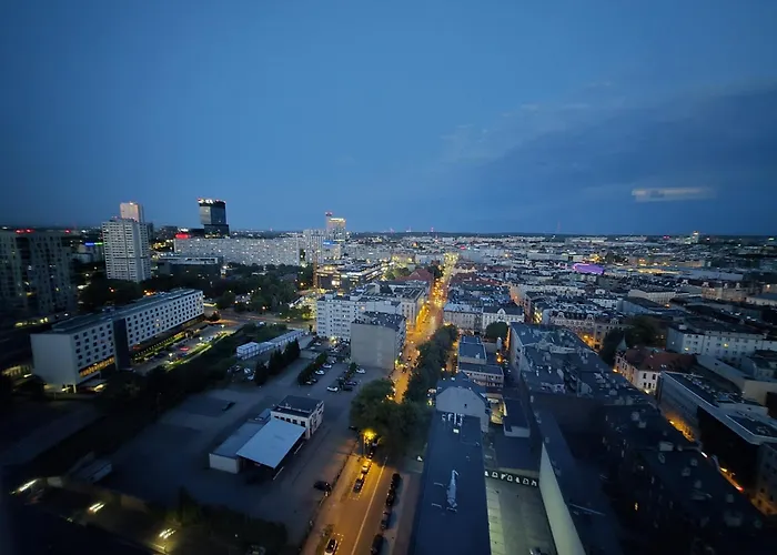 Skyline Global , 21th Floor, Free Garage, Self Check-in Apartmán Katovice